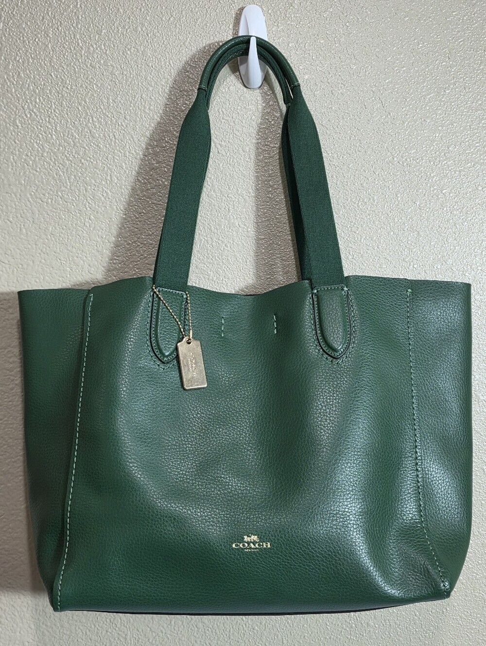 Coach Derby Tote Bag Emerald Green Leather Gold Hang Tag Beautiful Condition
